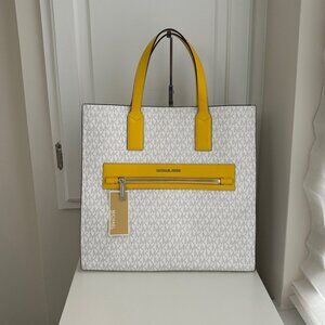 NWT Brand New Michael Kors Tote Purse